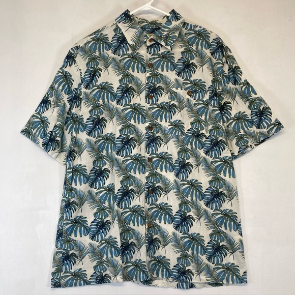 Island Shores Other - Island Shores Tropical Leaf Print Men's Shirt Size M